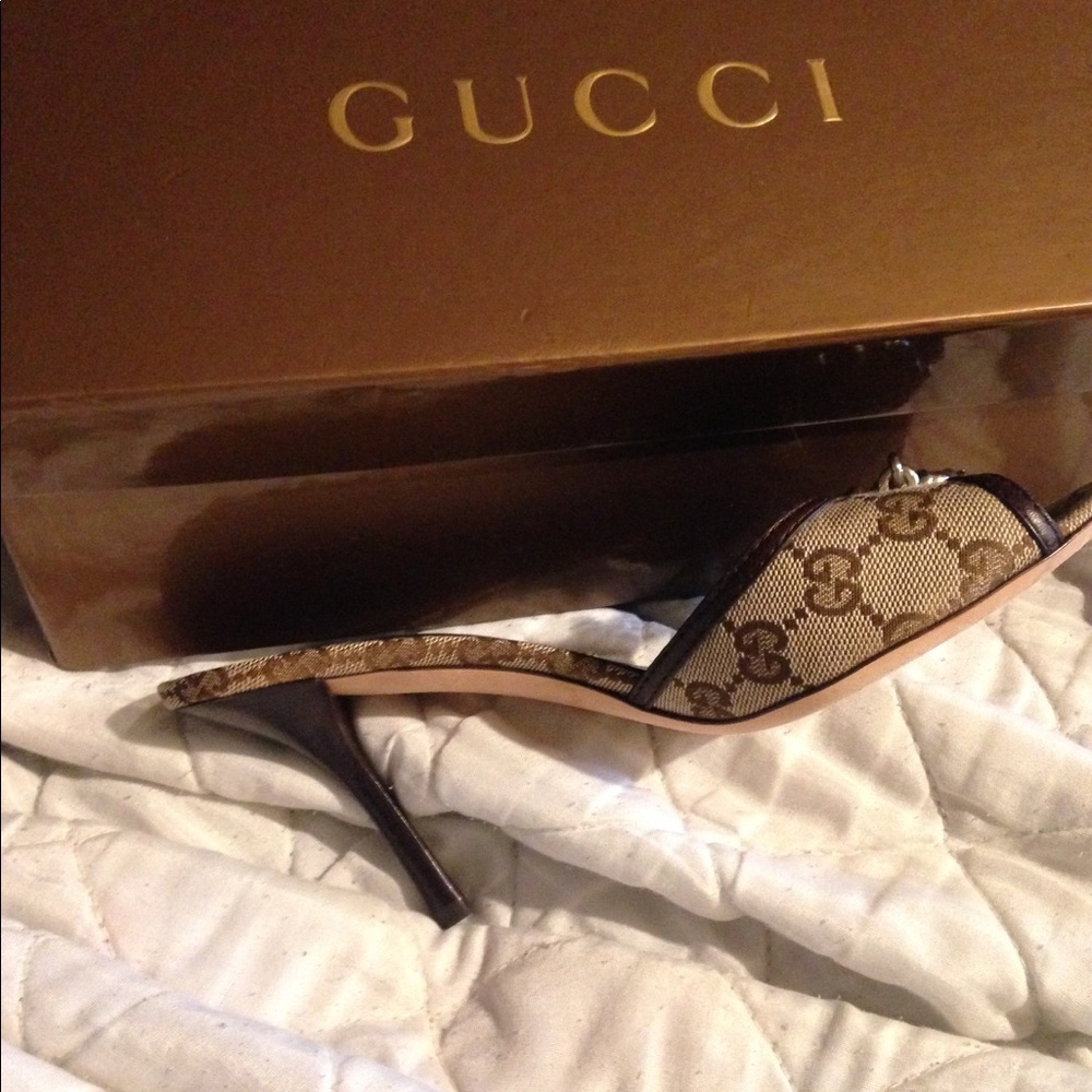 GUCCI HEELS